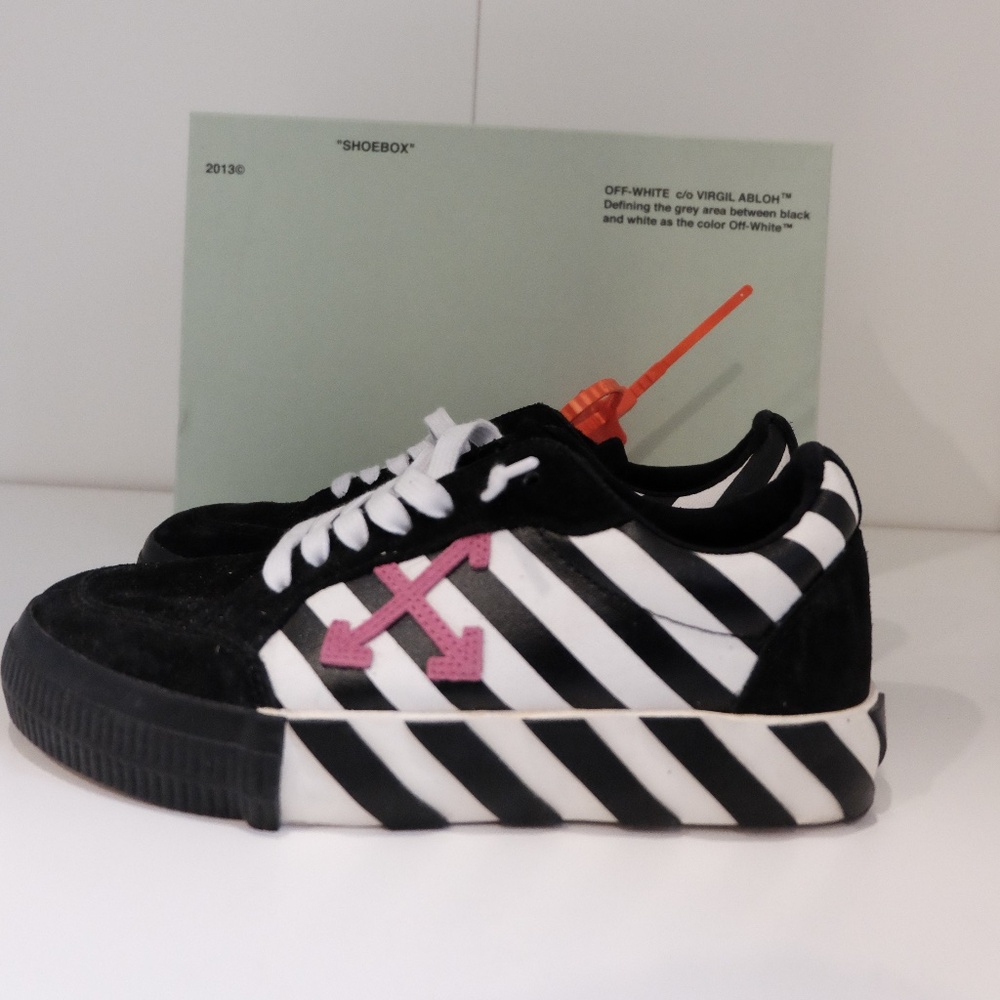 Off- White c/o Virgil Abloh sneakers